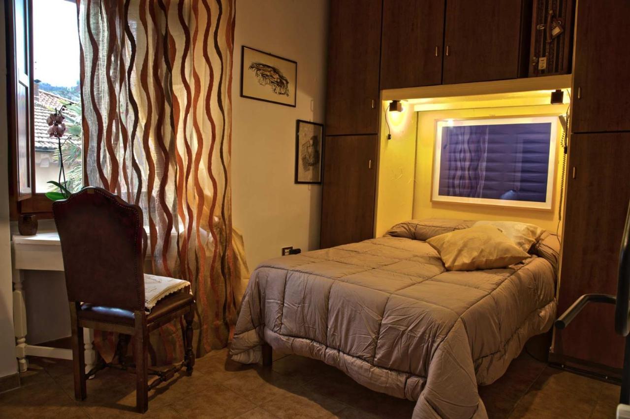 Bed and Breakfast Le Pinelle Терні Екстер'єр фото