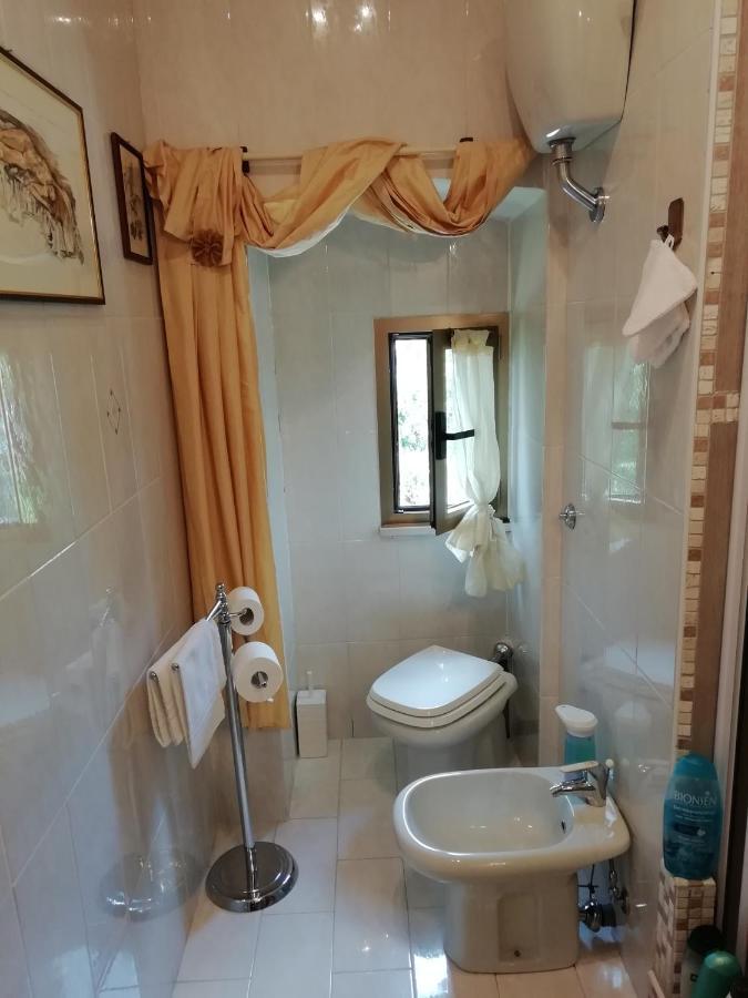 Bed and Breakfast Le Pinelle Терні Екстер'єр фото
