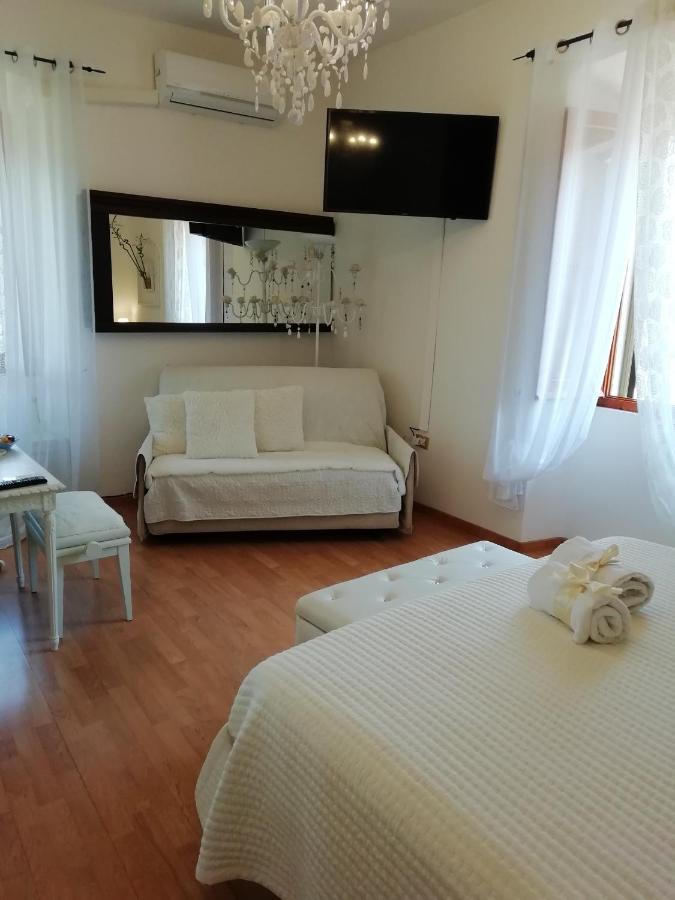 Bed and Breakfast Le Pinelle Терні Екстер'єр фото